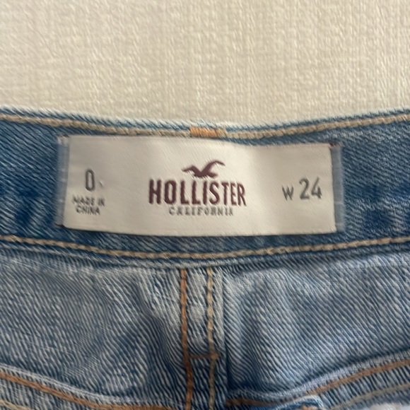 Hollister ripped jeans shorts size 0 waist 24 - Picture 3 of 3